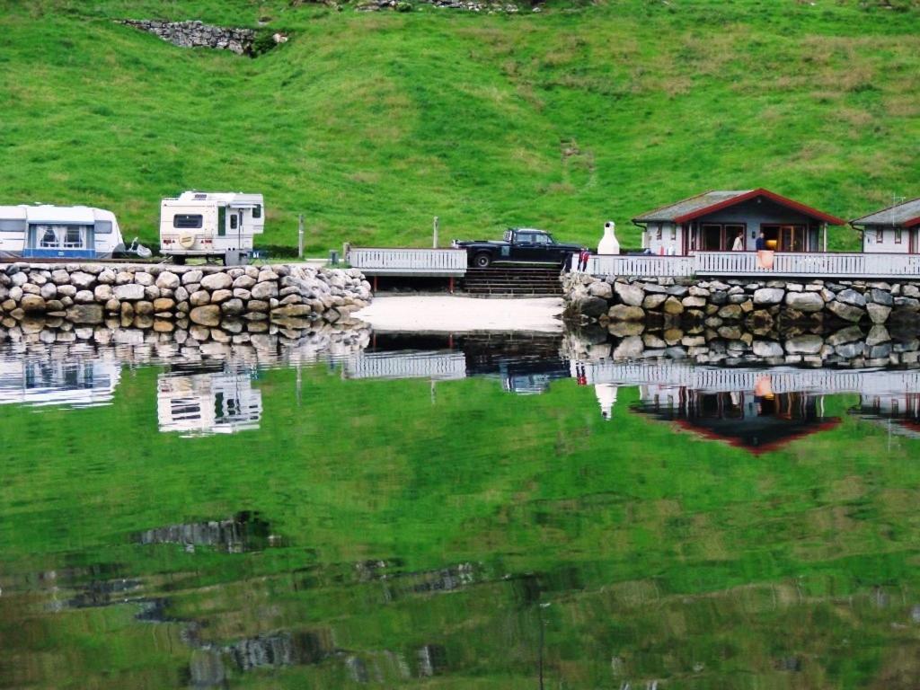 Nesheim Hytter & Camping Bjordal  Extérieur photo